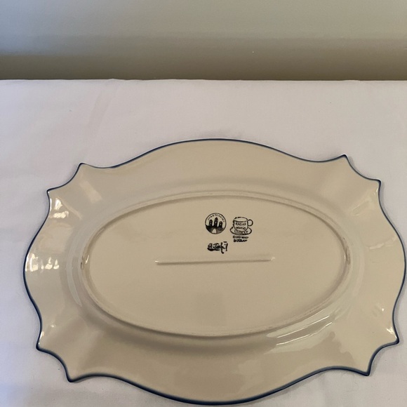 Boleslawiec Polish Pottery Scallop Platter UNIKAT Snowflake Bells Holiday 12x17 - Picture 7 of 7